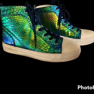 Luichiny high top sneakers irridescent blue green US9 EU 39 mermaid snake dragon